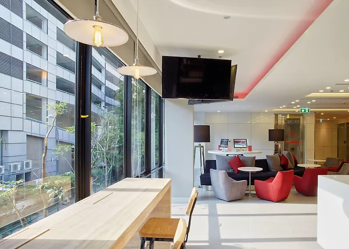 Easy Planet Surawong מלון בנגקוק
