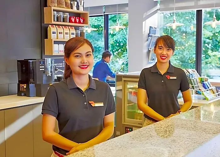 Easy Planet Surawong